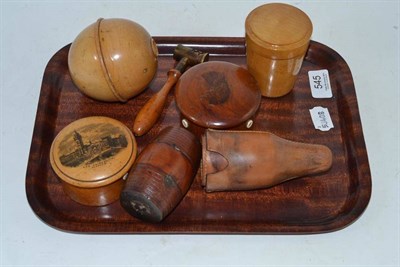 Lot 545 - Five items of Mauchlineware