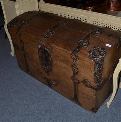 Lot 986 - Dome top and metal bound trunk