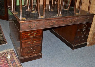 Lot 1017 - Georgian partner's desk