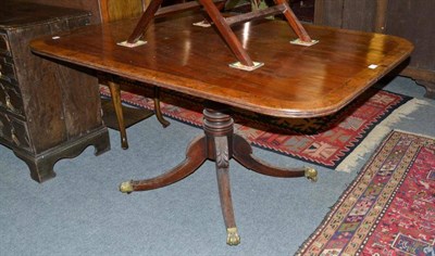 Lot 1023 - A Regency mahogany breakfast table