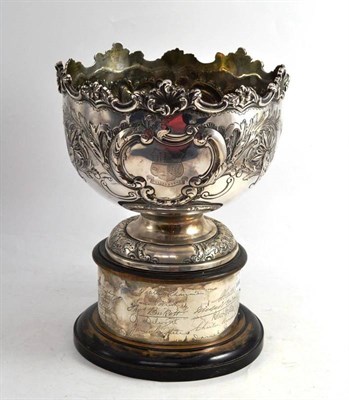 Lot 82 - A Silver Presentation Bowl, Sheffield 1906, with engraved cartouche dated April 7th 1908, on...