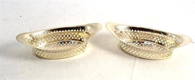 Lot 317 - A Pair of Silver Sweetmeat Dishes, Sheffield 1897, 16cm long