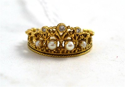 Lot 446 - An 18 Carat Gold Diamond and Cultured Pearl Coronet Ring, finger size Q