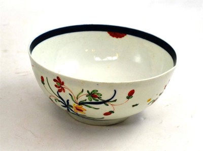 Lot 499 - A Worcester Polychrome Bowl; with floral decoration, 15cm diameter