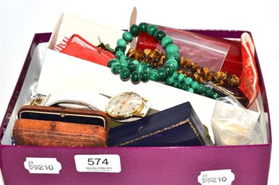 Lot 574 - A Quantity of Jewellery, including dress studs, a 9 carat gold ring, costume jewellery, beads etc