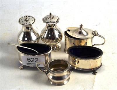 Lot 622 - A Pair of Silver Pepperettes, London assay modern; A Pair of Silver Salts with blue glass liners; A