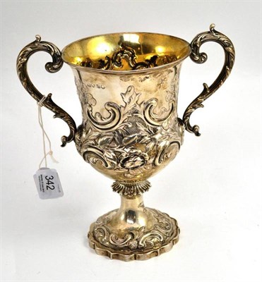 Lot 342 - A Victorian silver trophy cup, London 1842