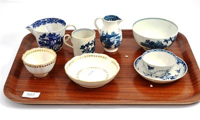 Lot 507 - A Caughley tea bowl and saucer and six pieces of blue and white (a.f.)