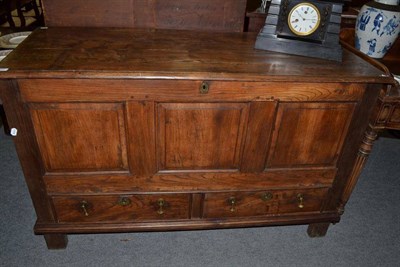 Lot 851 - An 18h century Welsh country elm mule chest, width 142cm