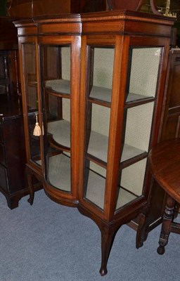 Lot 929 - An Edwardian mahogany display cabinet, width 90cm