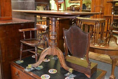 Lot 1017 - George III mahogany tripod table, 91cm wide