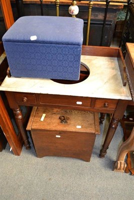 Lot 1463 - Marble-top washstand, oak hinged box, slipper box, pine mirror and a brass head board