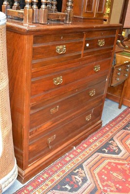 Lot 1472 - An Edwardian walnut five drawer chest, width 122cm