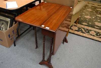 Lot 1534 - Late Victorian walnut Sutherland table, width 75cm