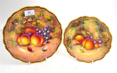 Lot 65 - Royal Worcester fruit painted plate by Freeman, 24cm diameter and another by Telford, 20cm diameter