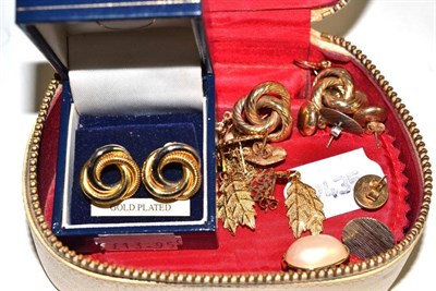 Lot 103 - A box containing assorted earrings, some gold