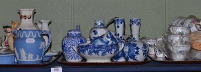 Lot 196 - A 19th century blue and white vase, other blue and white ceramic pieces, part Aynsley dinner...