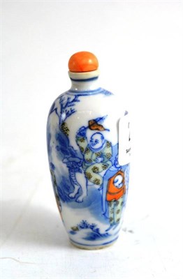 Lot 267 - A Chinese porcelain snuff bottle