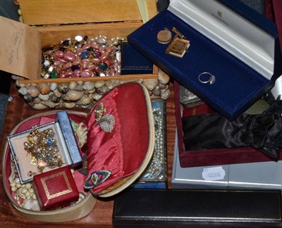 Lot 350 - Assorted costume jewellery including some gold earrings, beads, brooches etc