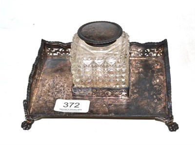 Lot 372 - Late Victorian silver inkstand with cut glass well, Sheffield 1899