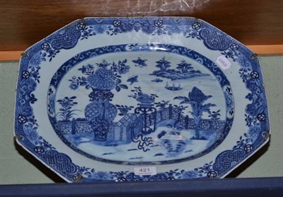 Lot 421 - An early 19th century Chinese Nankin blue and white meat dish, 46cm wide