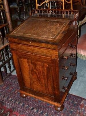 Lot 785 - Victorian rosewood Davenport