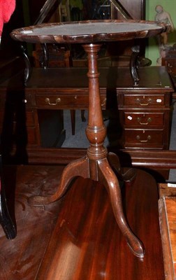 Lot 805 - George III style mahogany tripod table