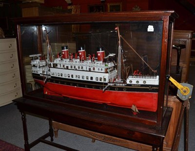 Lot 1234 - Scratch built model 'Majestic', 1920s, under glass case on stand