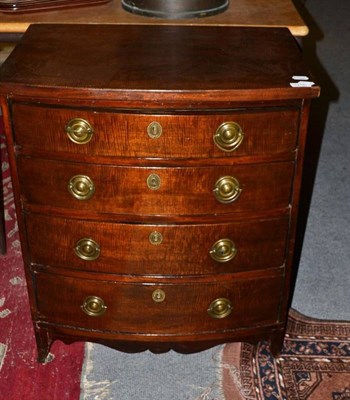 Lot 1286 - Mahogany bow fronted chest of drawers