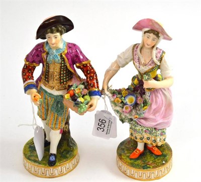 Lot 356 - A pair of Bloor Derby figures of street vendors, 19cm high