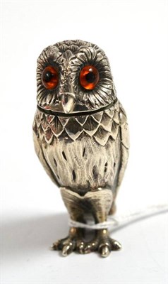 Lot 392 - # Victorian style cast needle case, designed as an owl by William Comyns & Sons Ltd, 1977, the...