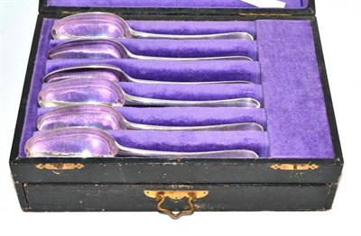 Lot 429 - A set of six George II silver tablespoons, London 1735, in a leather case