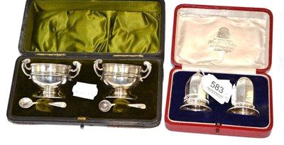 Lot 583 - ^ Pair of silver pepperettes, in fitted case, Hamilton & Inches 88 Princess Street, Edinburgh,...