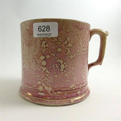 Lot 628 - A 19th century Sunderland lustre pottery large frog mug, 13cm high