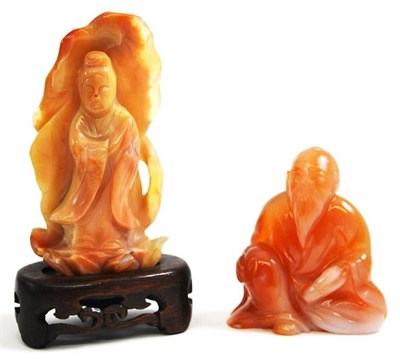 Lot 698 - Two small Chinese agate carvings