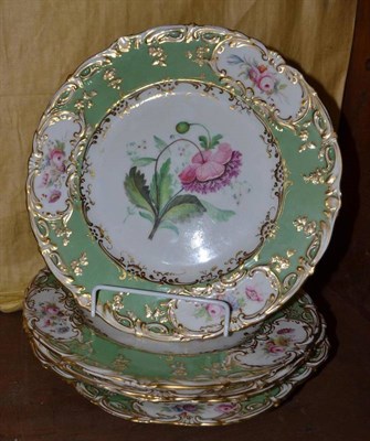 Lot 703 - A Staffordshire sixteen piece porcelain dessert service