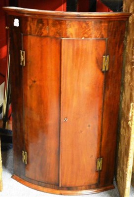 Lot 1504 - Mahogany corner cupboard