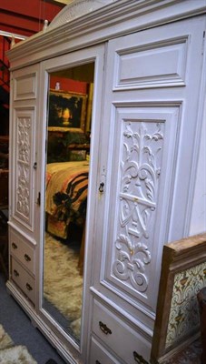 Lot 1527 - ^ Late Victorian triple door wardrobe