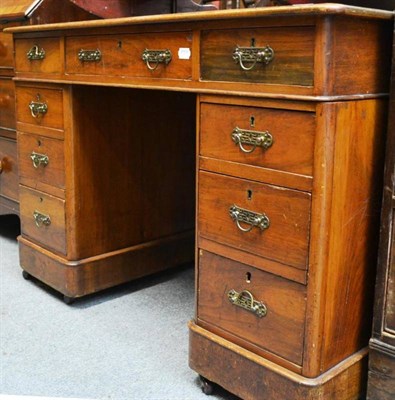 Lot 1540 - Victorian double pedestal desk with leather top