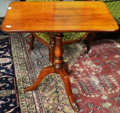 Lot 1603 - A George III tip-top tripod table