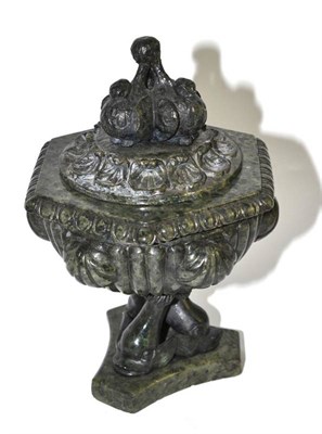 Lot 122 - A serpentine marble ink pot and cover of urn form, 18cm high