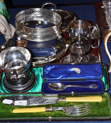 Lot 44 - Silver trefid spoon, silver fish slice, fork and assorted silver plate