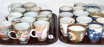 Lot 57 - A collection of twenty eight 18th and 19th century Chinese export coffee cups (on two trays)