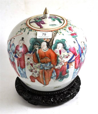 Lot 79 - A 19th century Chinese jar and cover, 18cm high