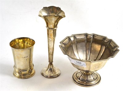 Lot 168 - A silver pedestal bowl, Mappin & Webb, London 1925, a silver beaker and a bud vase