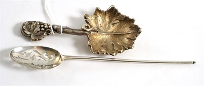 Lot 443 - Silver mote spoon and a caddy spoon