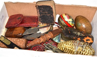 Lot 227 - Quill cutter, snuff box, boxes, pencil holders, etc