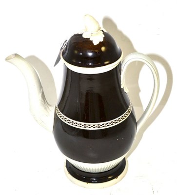 Lot 258 - Leeds mochaware coffee pot and cover, circa 1780, of baluster form with acorn finial and engine...