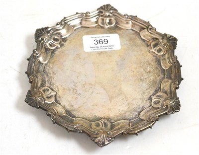 Lot 369 - A Victorian silver waiter, London 1882, with pie crust rim, 17cm, 5oz 4dwt