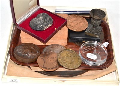 Lot 508 - A collection of bronze and metal commemorative medallions